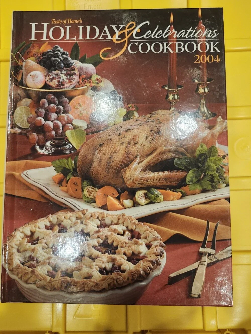 4 Vintage Taste Of Home's Holiday & Celebrations Cookbooks 2001 - 2004